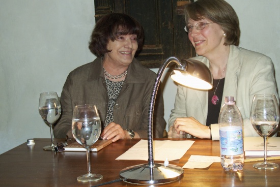 Hanna Krall und Renate Schmidgall © Literatur Lana